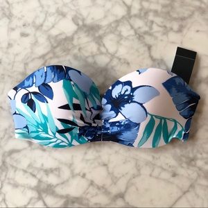 NWT Hollister 34D Bikini Top